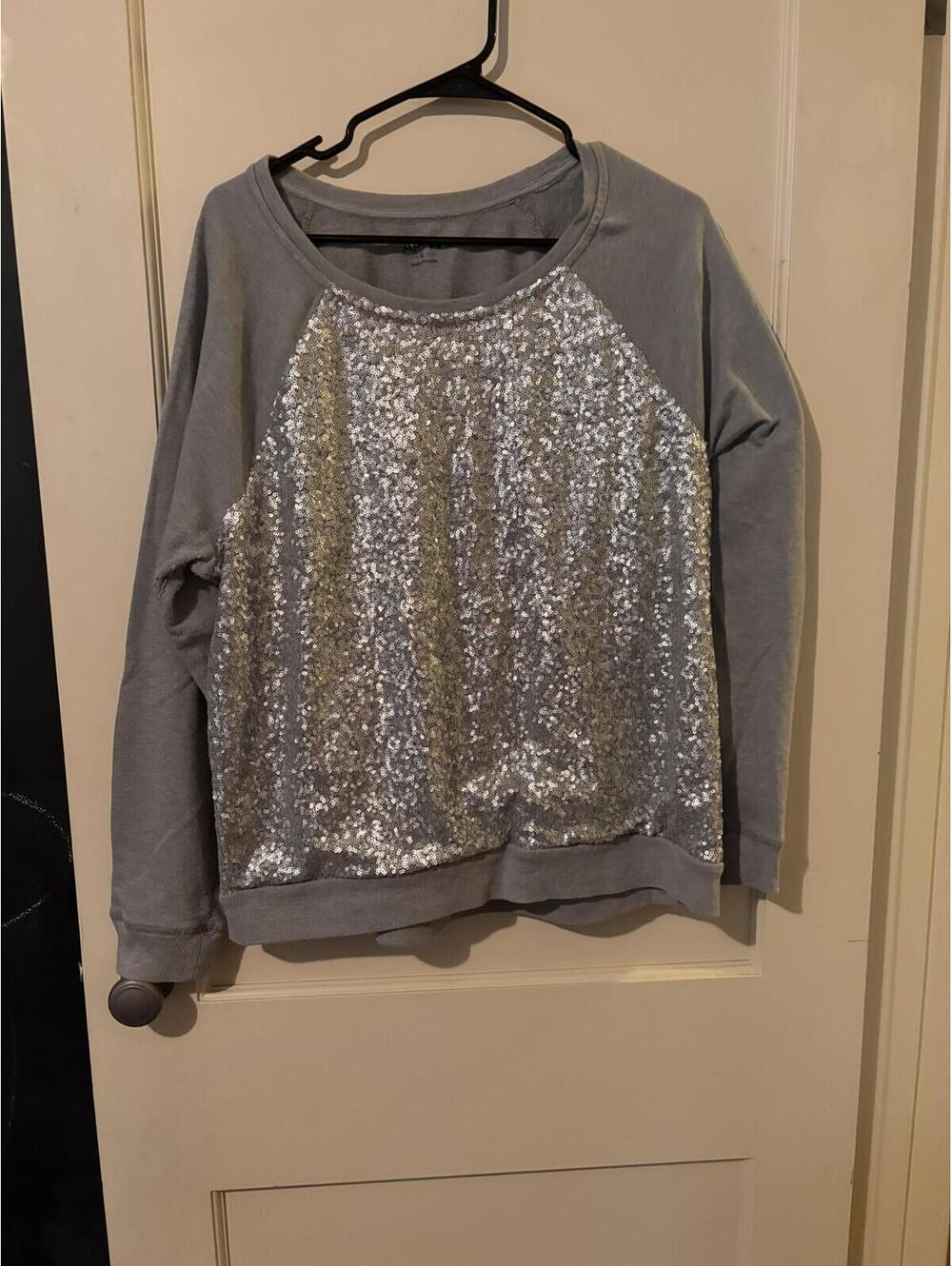 Apt. 9 Gray Sequin Front Raglan Sweatshirt Size XL